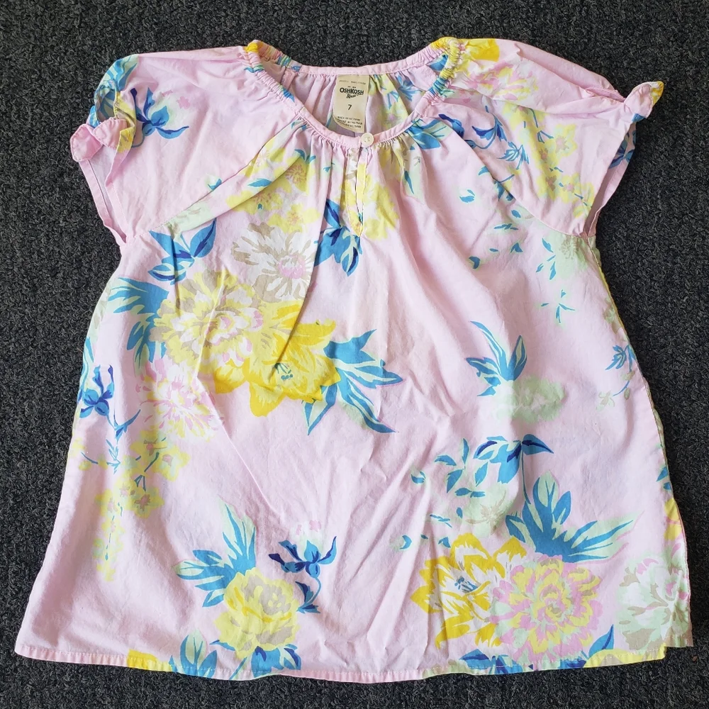 Size 7 Oshkosh bgosh Floral Lightweight Cotton Top